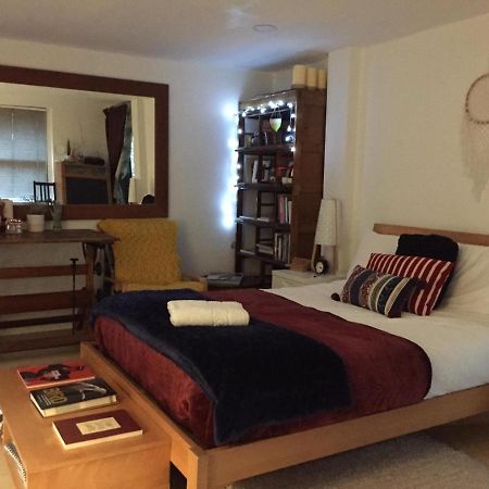 Chalk Farm Studio Apartment London Luaran gambar